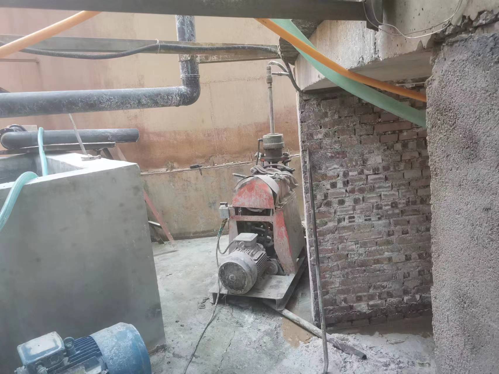 茄子河设备基础注浆